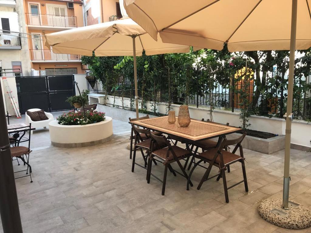 Sikule Bed & Breakfast Santa Teresa Di Riva Ngoại thất bức ảnh