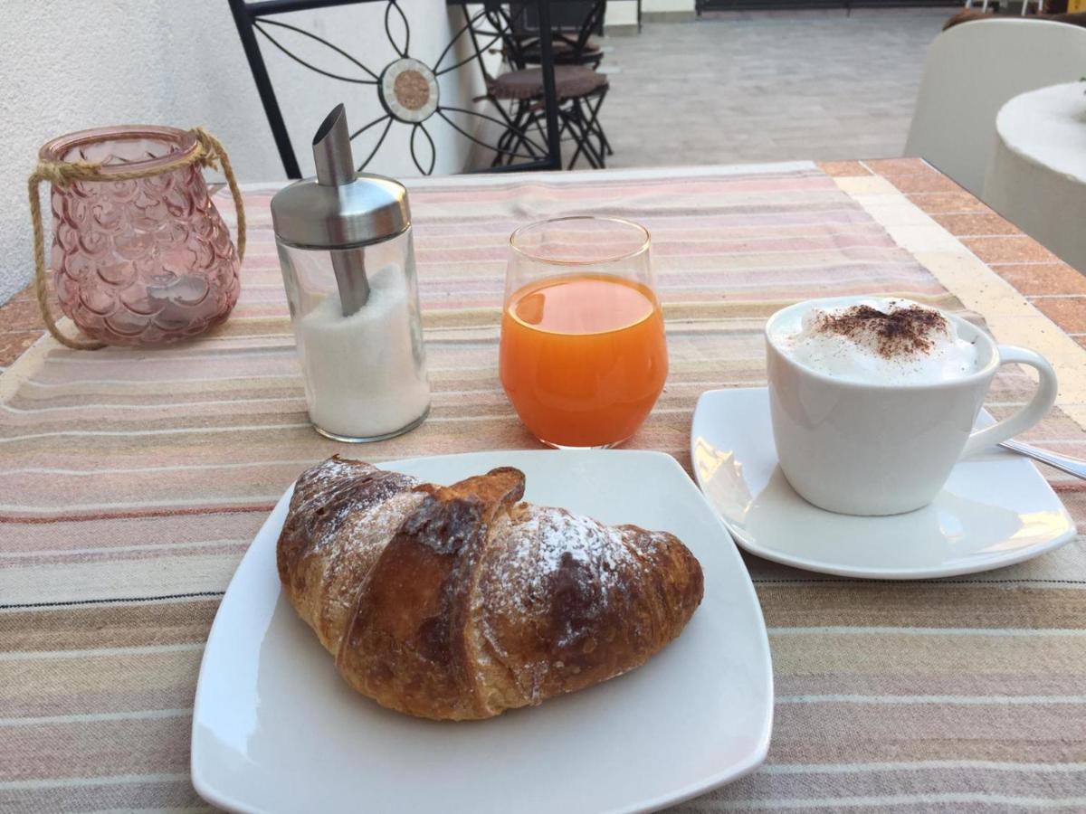 Sikule Bed & Breakfast Santa Teresa Di Riva Ngoại thất bức ảnh